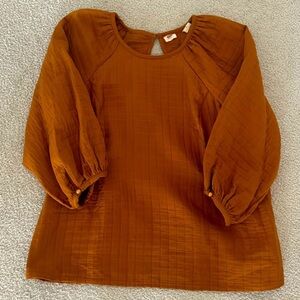 Levi’s Women’s Quilted blouse top - Sz: L